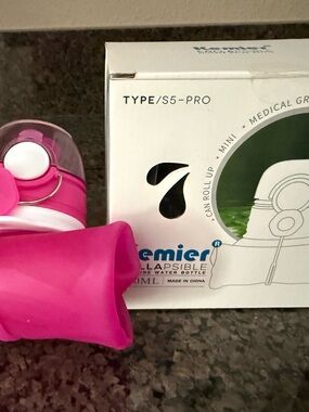 Premier Collapsible Water Bottle - Pink